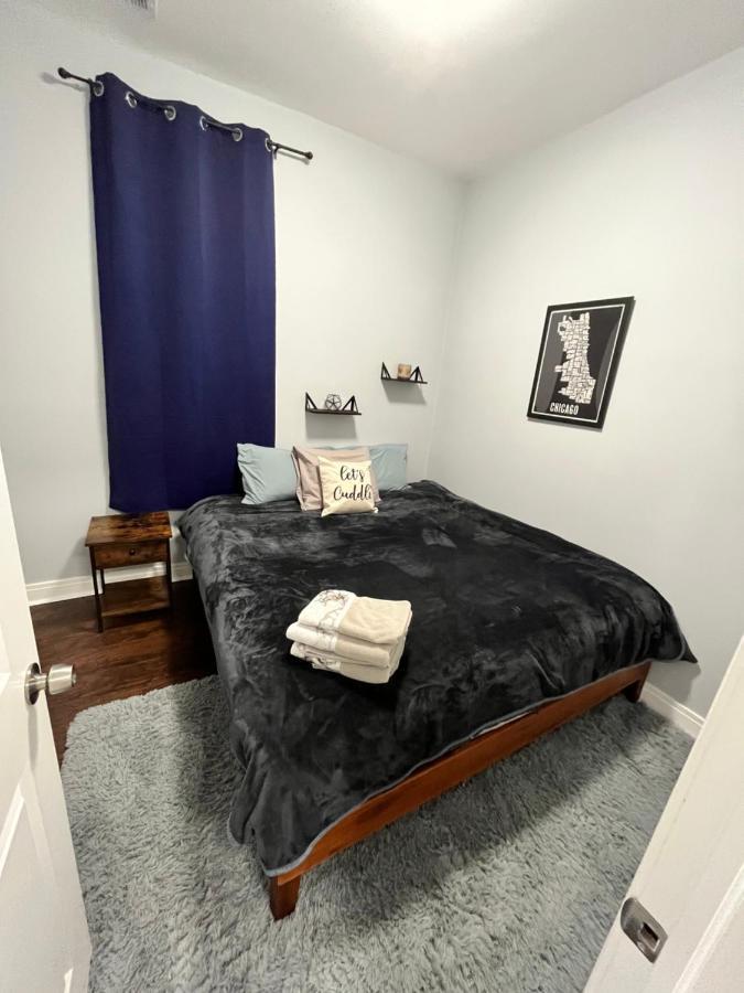 Lovely Logan Square 2-Bedroom In Chicago Eksteriør billede